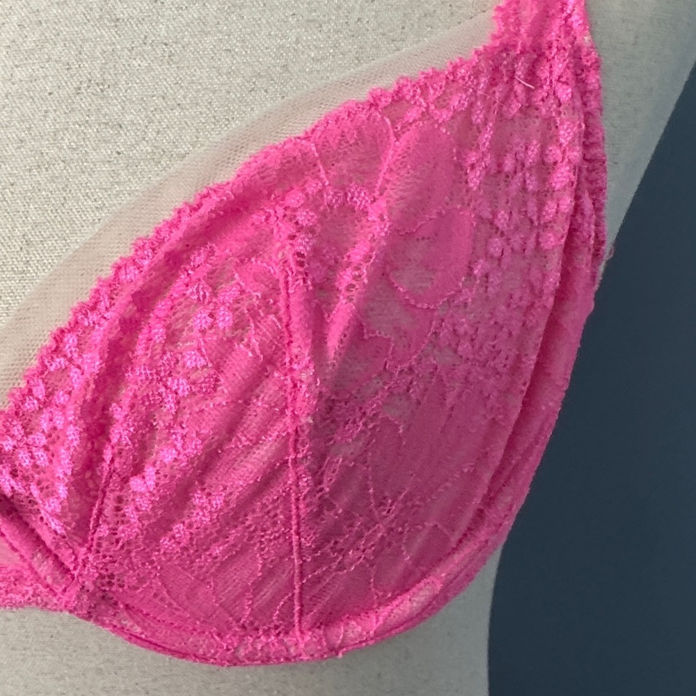 Victoria's Secret Dream Angels Hot Pink Sheer Lace Unlined Demi Bra 34C - Picture 5 of 16